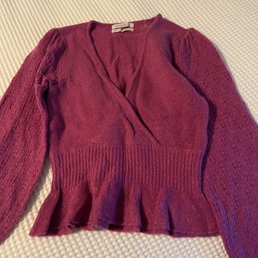Uo Sweater - image 1